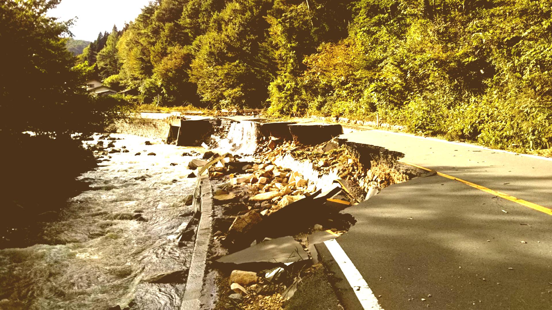 【災害対応】令和元年東日本台風19号(宮城県)　携帯無線基地局の復旧作業